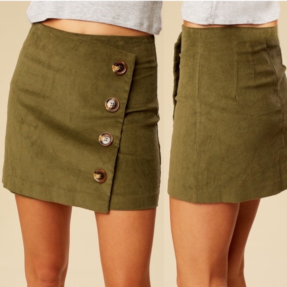 🍃Altar'd State Green Corduroy Cute As A Button Mini Skirt - Picture 2 of 6